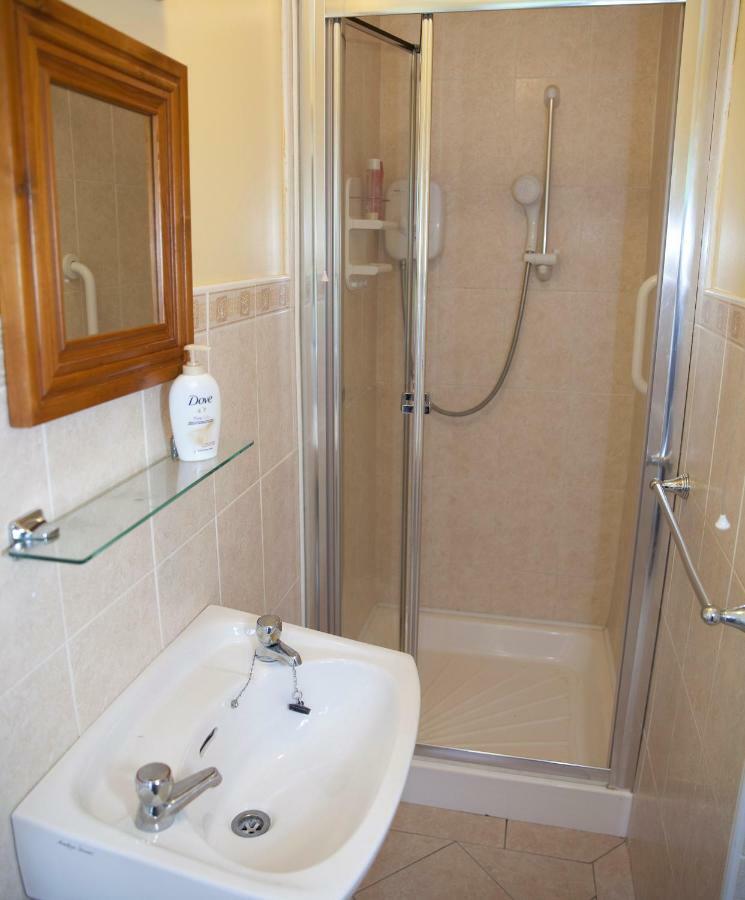 Inny Bay Bed And Breakfast Tang Bagian luar foto