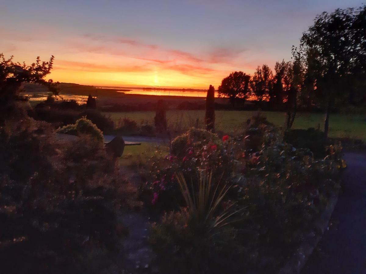 Inny Bay Bed And Breakfast Tang Bagian luar foto